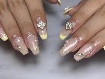 ミニュイネイルバイゼン(minuit nail by Zen)/持ち込みアートコース