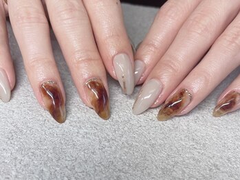 エルマナ ネイル(Hermana NAIL)/