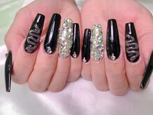 ラッキーネイル(lucky nail)の雰囲気（マグネットハートネイル）