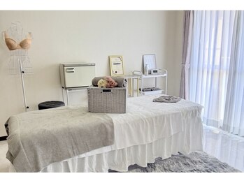 Reine【9/19 NEW OPEN（予定）】の写真/【滋賀初導入】平均2～3カップUP★全国で話題の美人バストメソッド！全身オールハンドで戻らない育乳へ♪