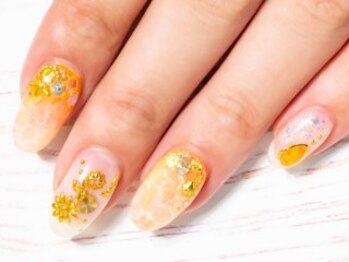 クアトログランシュ 青葉台(QUATRO×GranCieux)/オレンジ系夏色ラグーンネイル