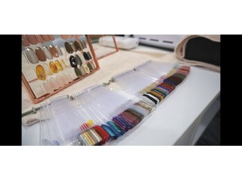 オール バイ ワンネス(ALL by One'Ness)/ジェルネイル