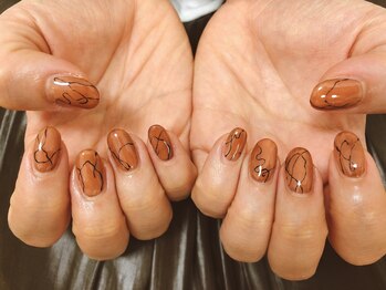 モグネイル(Mogunail)/大人おしゃれネイル