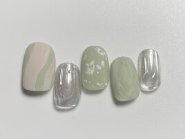 グリーン×シルバーニュアンス