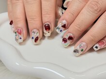 ワイワイディーエス(YYDS)の雰囲気（持ち込みネイルパーツ・カラーなどふんだんに使いたい放題★）