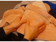 れんとらの雰囲気（負担が軽減された技術でお悩みの部分を丁寧に揉みほぐします◎）