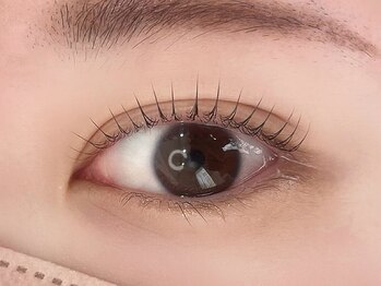 シェリエ(She'rie by Ange)の写真/【まつ毛パーマ￥4100～/パリジェンヌ￥4500～】豊富なデザインで、１人1人の理想の目元や悩みに寄り添い◎
