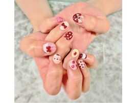 いちごネイル