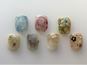 アイネイルズ 池袋店(I-nails)の写真/足元からふんわり季節感を☆Foot Simple Collection初回￥9000(オフケア込)/再来￥9500(オフ代別途)[池袋]