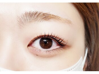 バベル 京橋店(Babel)/ラッシュリフト