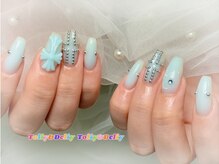 トリー アンド デリー(Toliy&Deliy)の雰囲気（持ち込みデザインで周りと差がつく華やかな上品さがある指先へ★）