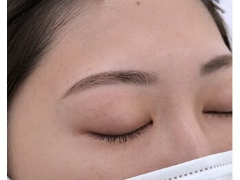 エヌーク バイ ブラウン(enurk by Brown)/眉毛/アイブロウスタイリング