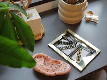 こと鍼灸院・整骨院/耳つぼジュエリー