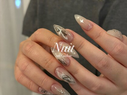 ニュイ(Nuit)の写真