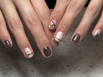 ブラウンバレンタインネイル