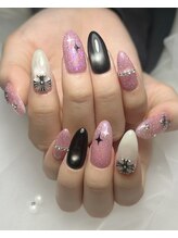 フウ(Huh)/持ち込みネイル