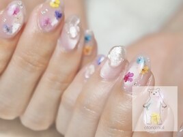 カラフル押し花ネイル