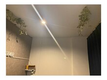 イヤシス(癒sis)の雰囲気（完全個室の空間です♪）