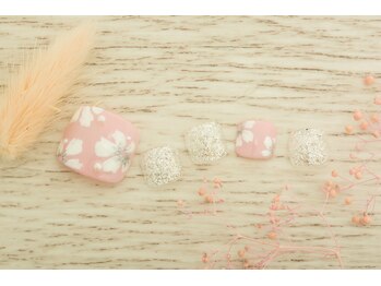 ネイルクロエ(NAIL KCLOE)/フラワーフットフルデザイン