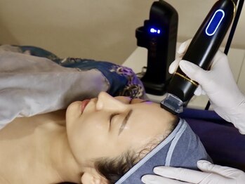 バイ リス(by LYS.)/【リフトマニア】施術工程