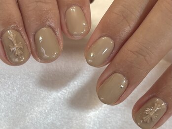 マラマネイル(Malama Nail)/ベージュ/クロムモールド/秋