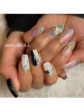 ネイルズリアル 倉敷(nail's RE.A.L)/アシメネイル