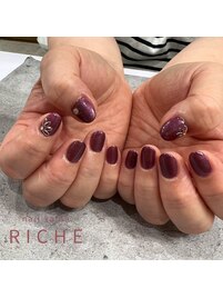 大人ボルドーネイル