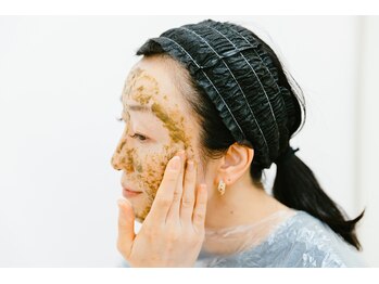 サワ きたざわ接骨院(sawa)/肌質改善セルフハーブピーリング