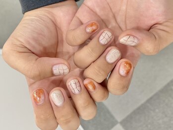 ア―ジュポシェフリル 天神西通り店(age poche Frill)/ニュアンスネイル