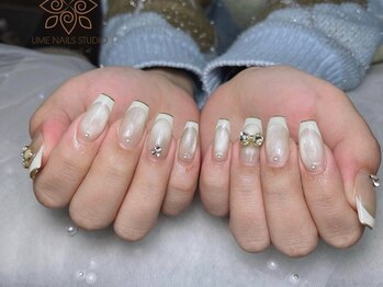 ウメネイルスタジオ(UME NAIL STUDIO)/ * 長 さだしやり放題×つけ放題