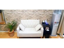 整体エステサロン fukuya.の雰囲気（ウォーターサーバーあります。施術前後の水分補給にどうぞ。）