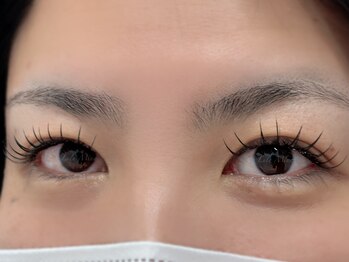 ルルミーナ(Lulu Mina)/~LED フラットラッシュ~