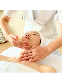 ポーラ エステ亜由美店(POLA)/デコルテケア4