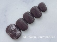 ハニービービー(Honey Bee Bee)/マーブルフットネイル