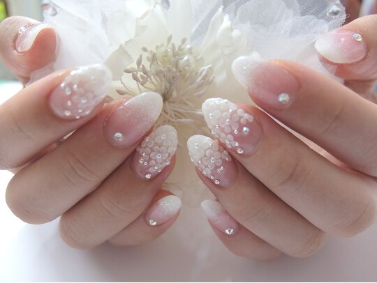 2025年冬】ホワイト レースのネイルデザイン集｜人気順  