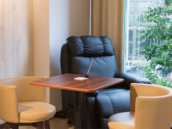 ビジョーラ 銀座本店(BEJORA)/落ち着いたカウンセリングルーム