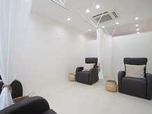 モアナ バイ ロピ 尼崎(moana by LOPI)/半個室のアイラッシュルーム