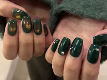 ジュイール ネイル 千葉店(Jouir nail)/グリーンにオレンジマグを秘めて