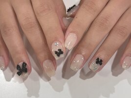 フレンチガーリーネイル