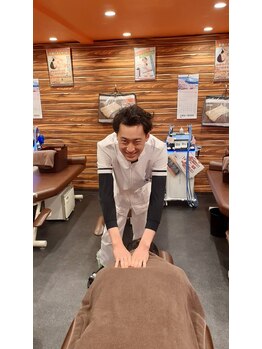 瓢箪山駅前整骨院/肩の痛み