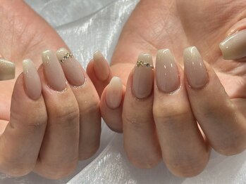クリスタルネイル イオンモール広島府中店(CRYSTAL NAIL)の写真/≪高技術×高品質≫深爪、爪の形にお悩みの方必見！綺麗な指先で女性らしさを演出♪長さ出しは一本からOK！