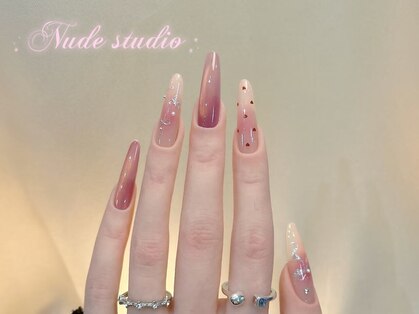 Nude Nailstudio 銀座店【パラジェル/フィルイン/マグネット/長さだし/持ち込み】の写真