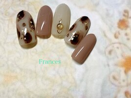 アニマル柄ネイル