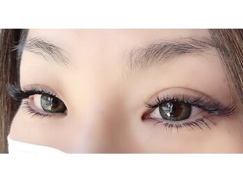 エモル(emol)/ボリュームラッシュ4D上下