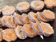 アジアンリラクゼーション ヴィラ 大橋店(asian relaxation villa)/タイのお菓子：カノムバービン