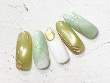 コルン/秋ミラーネイル