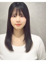トゥルーネイル アンド アイ ゆめが丘ソラトス店(TRU) Shiori 