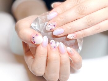 ラーシューシュ(la-chou-chou)/華やかネイルコース　¥7500