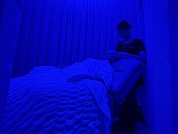 けしきのないへや/--アイケア--