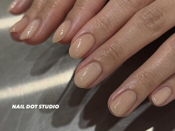 ベージュワンカラー